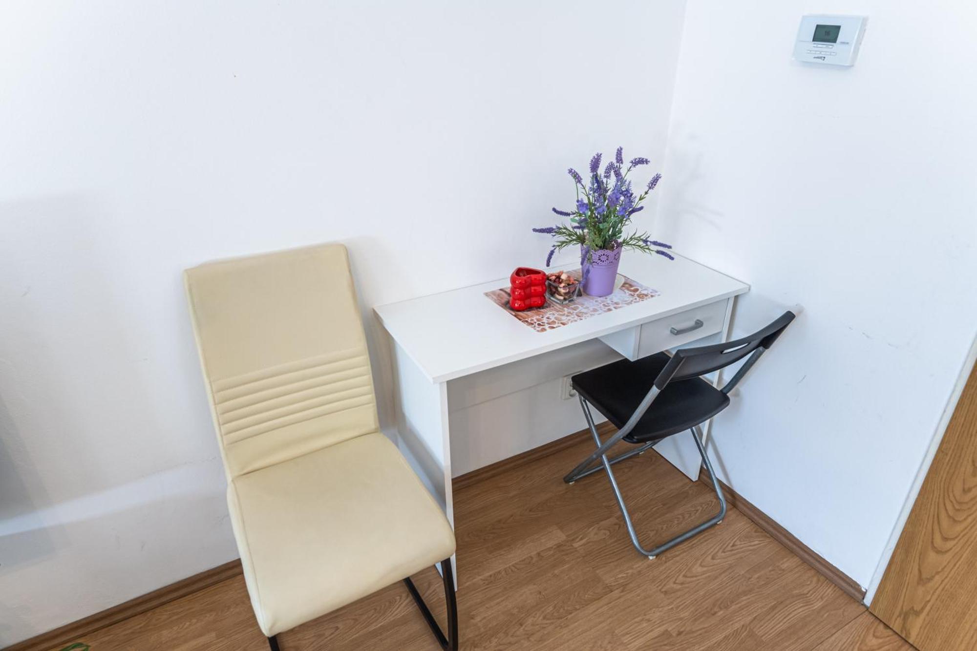 Wenceslas Square 2 Bedroom Apartment ปราก ภายนอก รูปภาพ