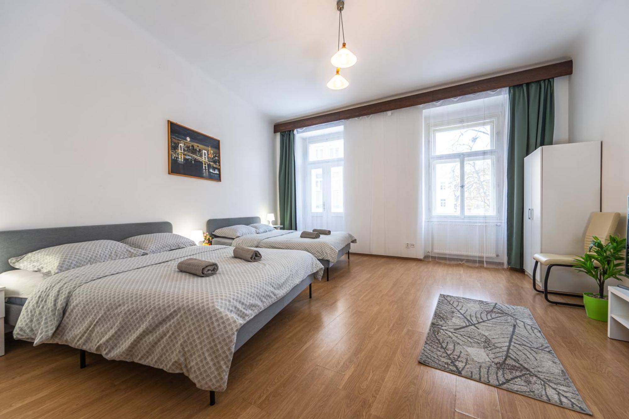 Wenceslas Square 2 Bedroom Apartment ปราก ภายนอก รูปภาพ