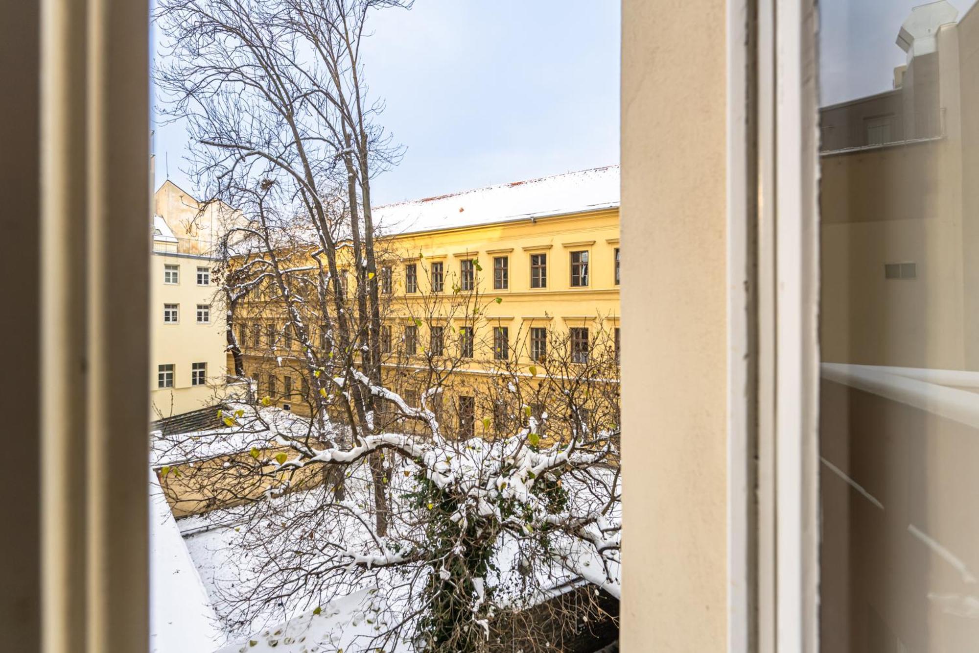 Wenceslas Square 2 Bedroom Apartment ปราก ภายนอก รูปภาพ